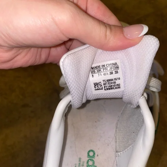 Adidas Stan Smith Sneakers - Picture 4 of 4